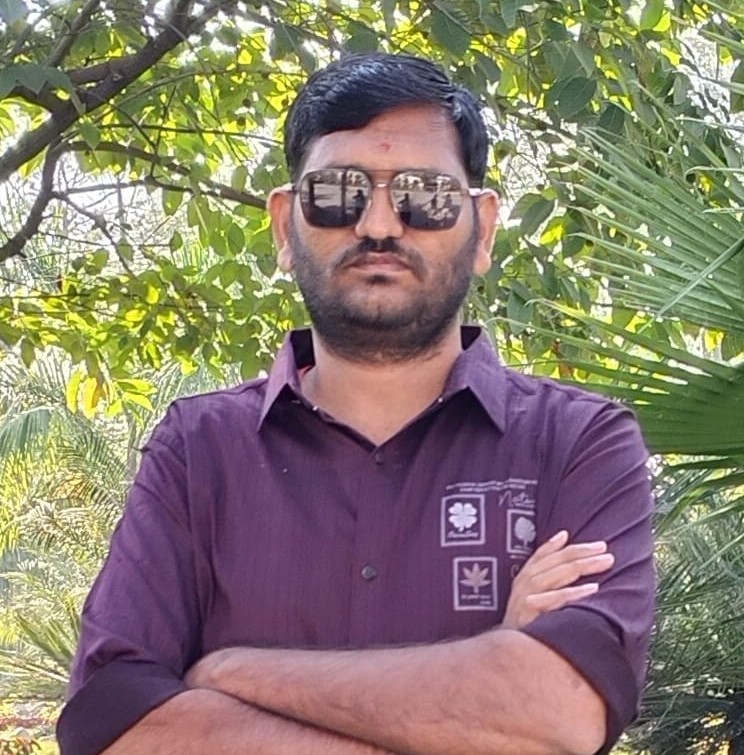 श्री. अमोल प. जाधव